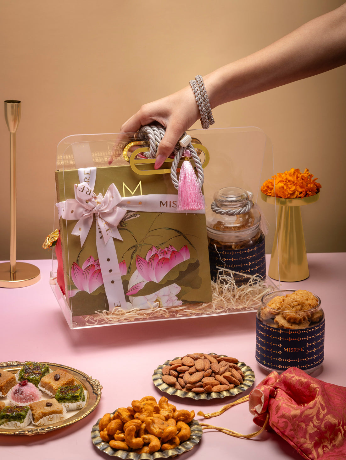 Misree Acrylic Hamper