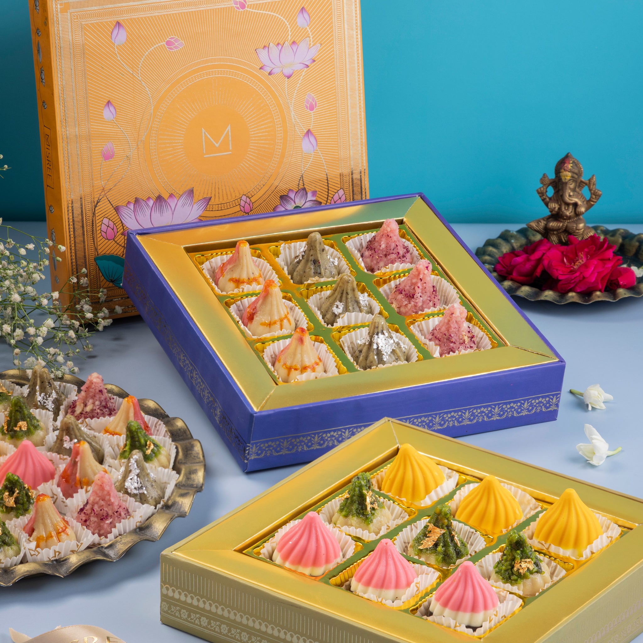 Modak Box of 9 (Green & Orange)
