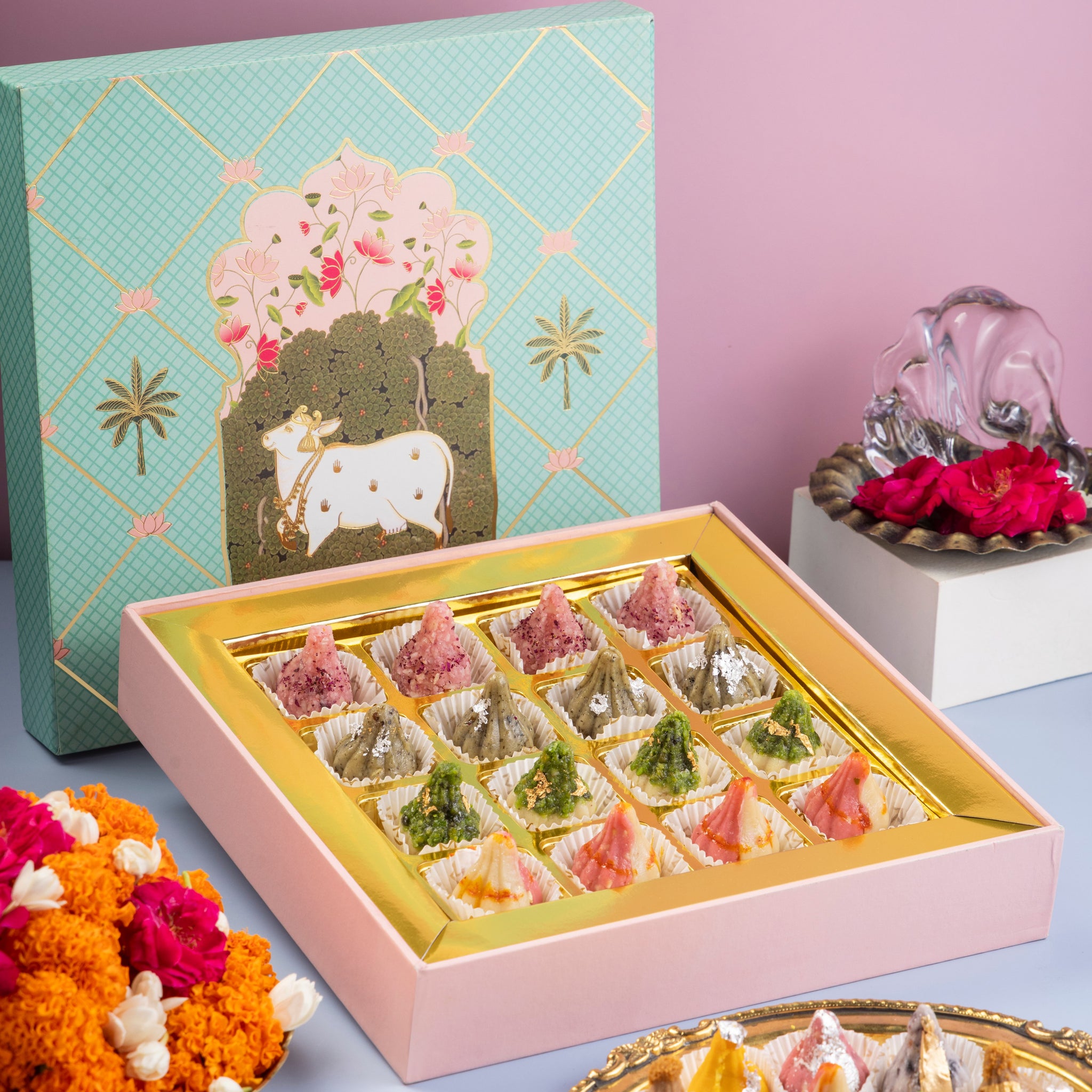Modak Box of 16 (Naitee)