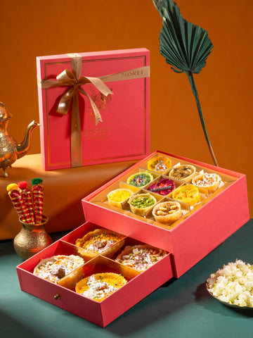 Nalini Ghewar Hamper
