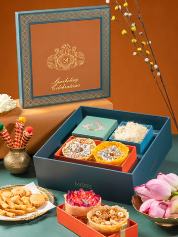 Alingan Ghewar Hamper
