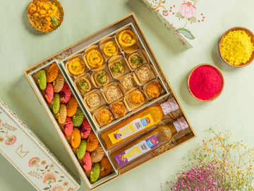 Assorted Gujiya Floral Tray