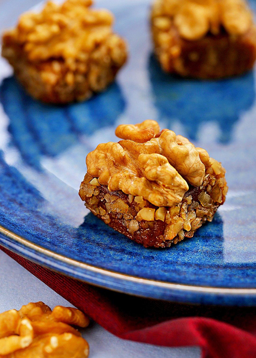 Crispy Walnut Marzipan