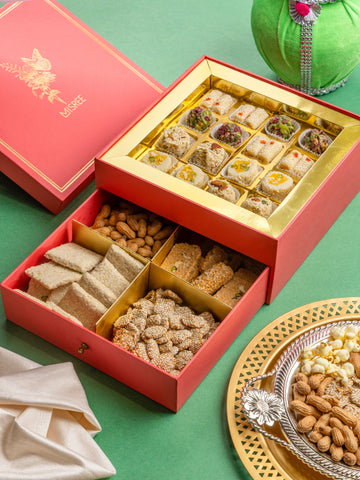 Nalini Box (Assorted Lohri Special Sweets)